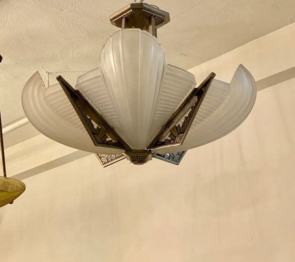 French Art Deco Chandelier Signed by Atelier Petitot