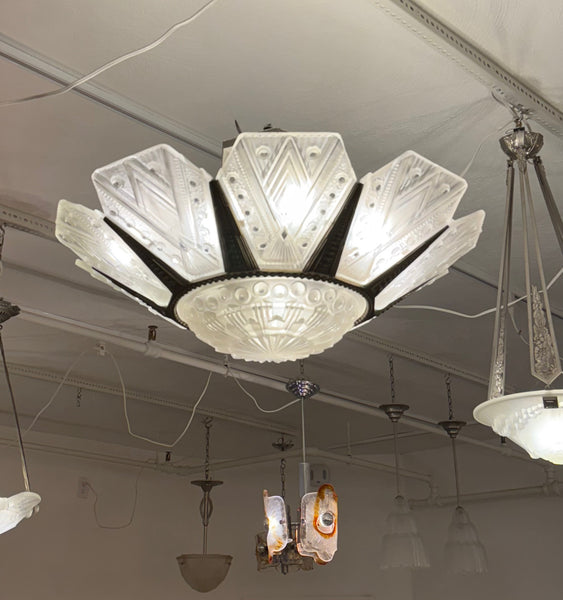 French Art Deco Chandelier by G Leleu