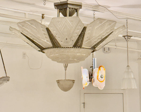 French Art Deco Chandelier by G Leleu