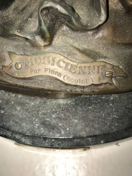 Bronze Musicienne Par Flora Sculpture on Marble Base