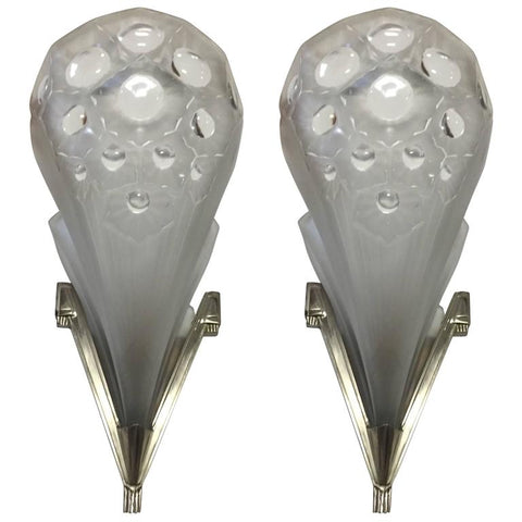 Pair of French Art Deco Wall Sconces Signed by Muller Freres