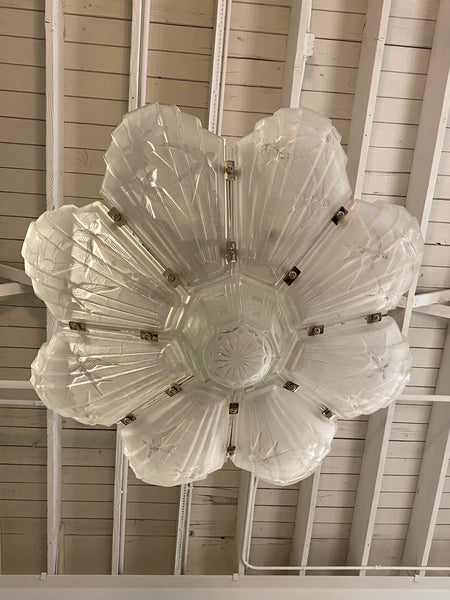 French Art Deco Birds in Flight Chandelier Signed by Sabino