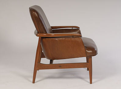 Pair of Mid Century Modern Leather Club Chairs