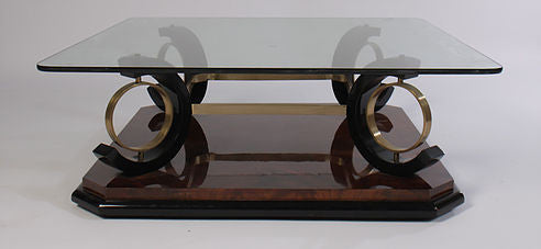 Italian Mid-Century Modern Coffee Table Having Glass Top