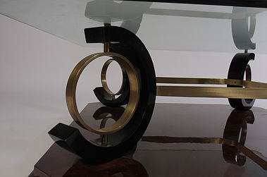 Italian Mid-Century Modern Coffee Table Having Glass Top