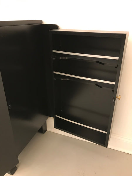 French Art Deco Black Lacquered Sideboard or Buffet with Dry Bar