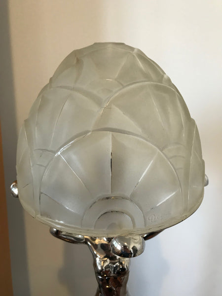 French Art Deco Female figurative Table Lamp by Degue