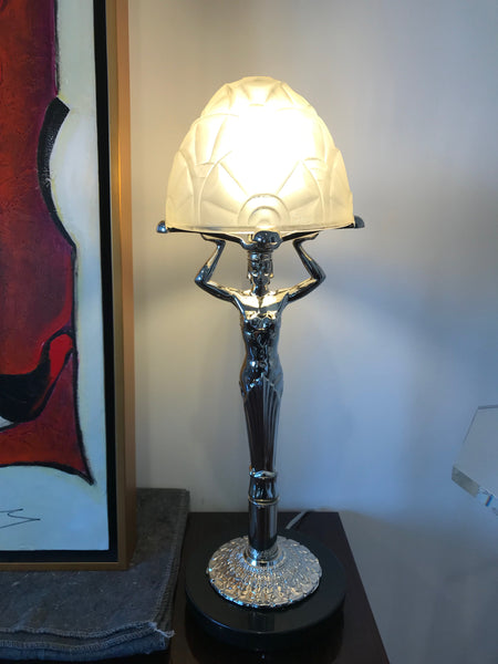 French Art Deco Female figurative Table Lamp by Degue