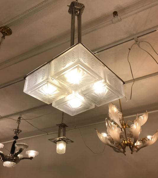French Art Deco Chandelier by Hettier and Vincent