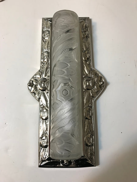 Pair of French Art Deco Floral Wall Sconces by Schneider