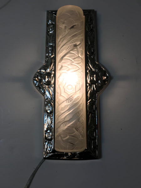 Pair of French Art Deco Floral Wall Sconces by Schneider