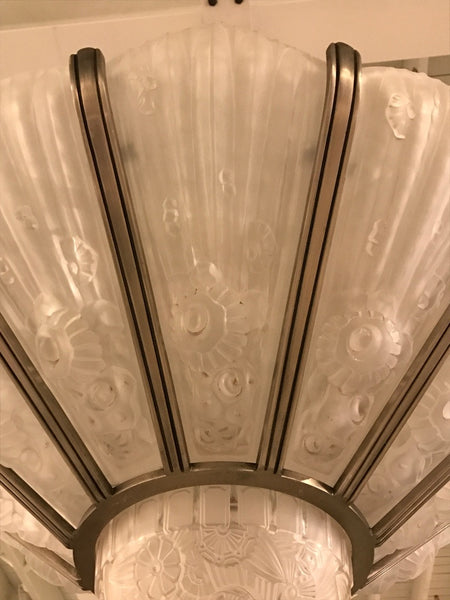 Stunning French Art Deco Chandelier by Hettier  Vincent and Genet et Michon