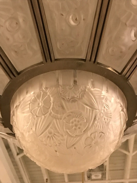 Stunning French Art Deco Chandelier by Hettier  Vincent and Genet et Michon