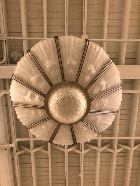 Stunning French Art Deco Chandelier by Hettier  Vincent and Genet et Michon