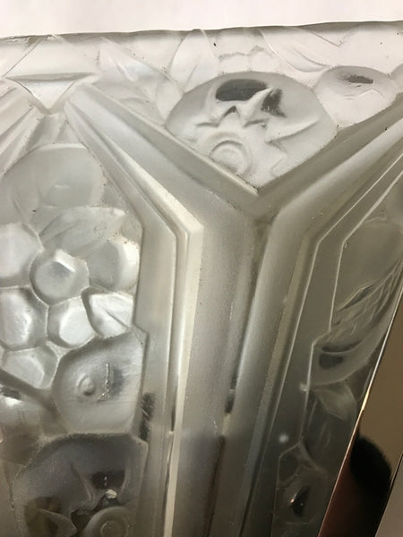 Pair of French Art Deco Sconces by Verrerie des Hanots