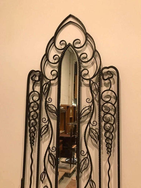 French Art Deco Console Table Having Marble and Mirror