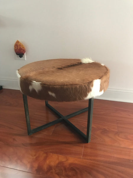 Circular Upholstered Cowhide Bench