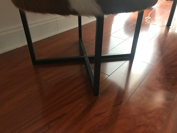 Circular Upholstered Cowhide Bench