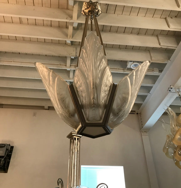 Elegant French Art Deco Chandelier Signed by Des Hanots