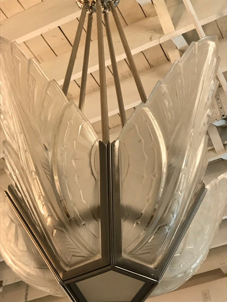 Elegant French Art Deco Chandelier Signed by Des Hanots