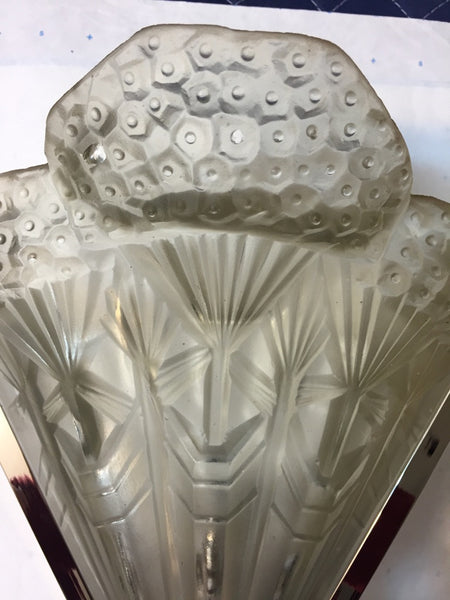French Art Deco Pair of Sconces