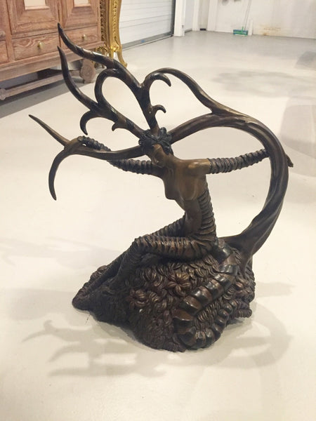 Erte Romain De Tirtoff "The Hunting" Bronze Sculpture