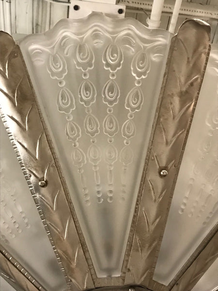 Stunning French Art Deco Chandelier by Gênet et Michon