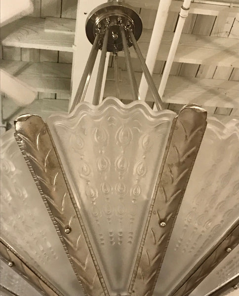 Stunning French Art Deco Chandelier by Gênet et Michon