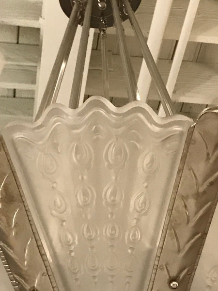 Stunning French Art Deco Chandelier by Gênet et Michon