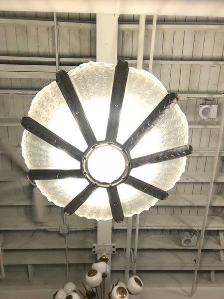 Stunning French Art Deco Chandelier by Gênet et Michon