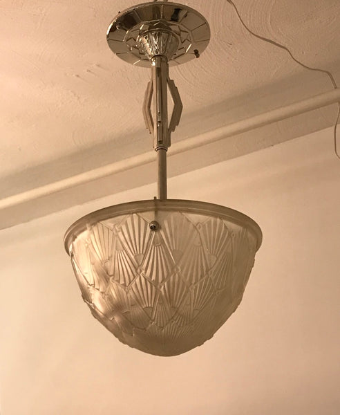 French Art Deco Pendant Chandelier by Hettier and Vincent